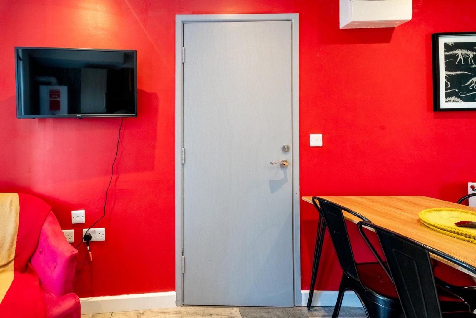 Cardiff Getaway - City Center - Free Parking ภายนอก รูปภาพ